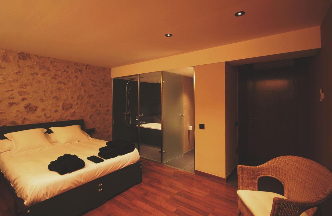 Hotel Mas Oliveres Pla De Palau Llers Экстерьер фото