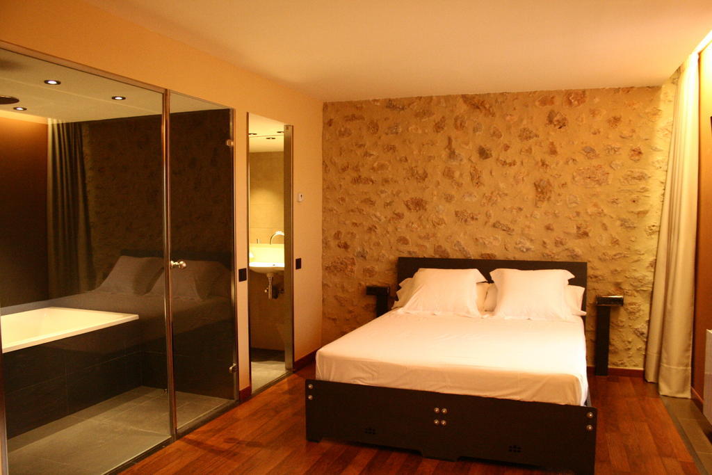 Hotel Mas Oliveres Pla De Palau Llers Номер фото